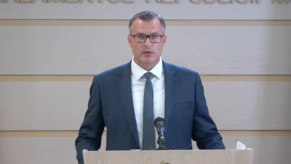 Кандидат на пост вице-председателя НКФР Виталий Лемне. 