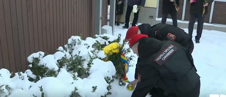 В Кишиневе почтили память погибшего полицейского при теракте во Франции.