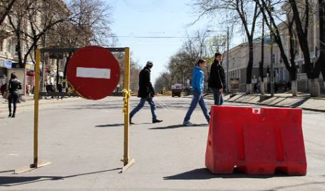 Trafic rutier suspendat pe şoseaua Hânceşti, tronsonul cuprins între străzile Pan Halippa – V. Dokuceaev.