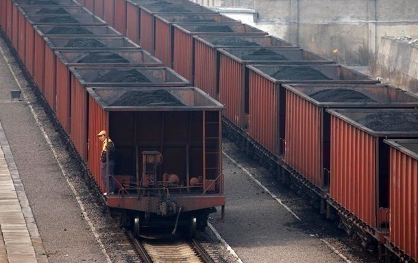 В Украине не хватает антрацита. На складах находится 464 тысяч тонн дефицитного топлива.