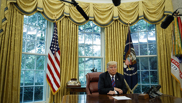 Трамп подписал указ о санкциях за вмешательство в выборы.