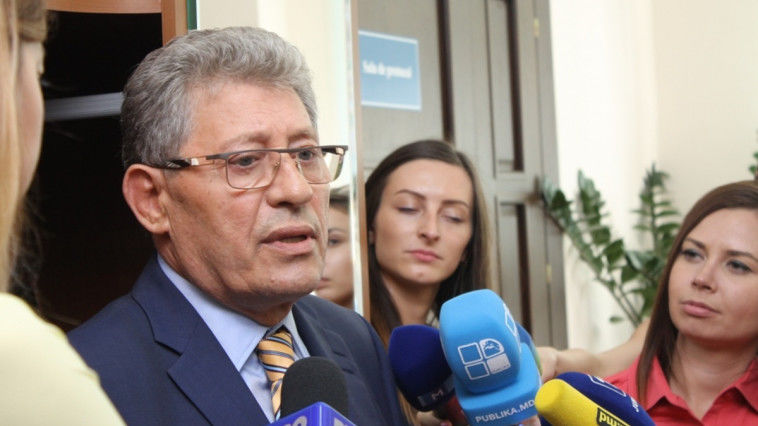 Mihai Ghimpu, avertizează că decretul semnat de Evgheni Șevciuk urmărește repetarea scenariului din Ucraina în R. Moldova.