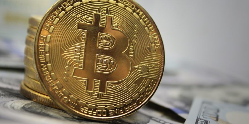 Курс Bitcoin внезапно взлетел.