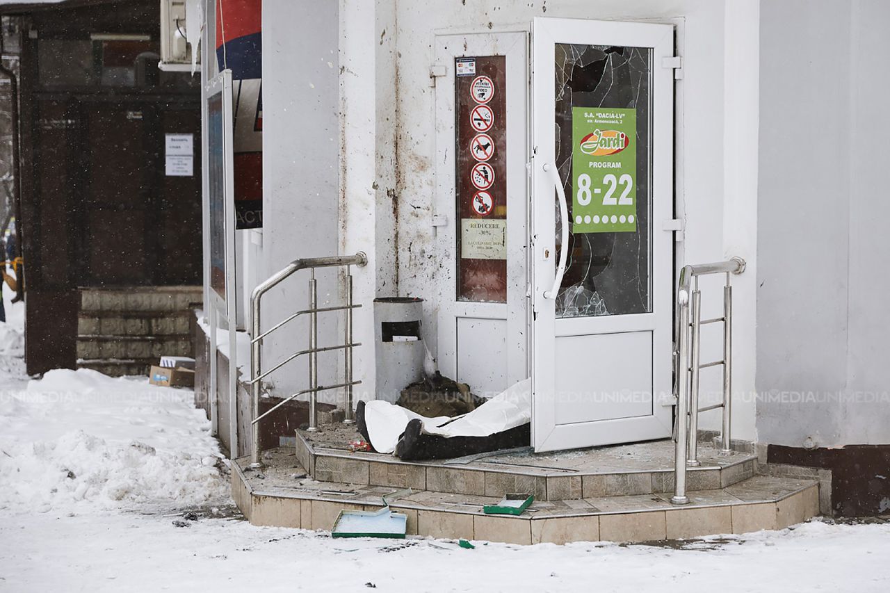 Explozia din alimentară: Bărbatul care a adus grenada teroriza cartierul