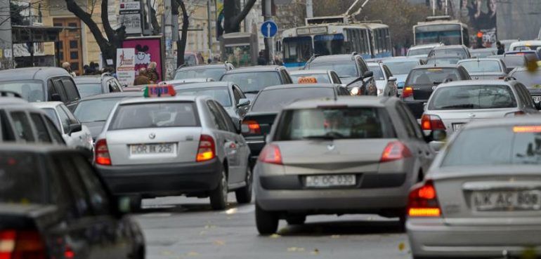 Tariful pentru eliberarea actului variază de la 400 la 2.400 de lei.