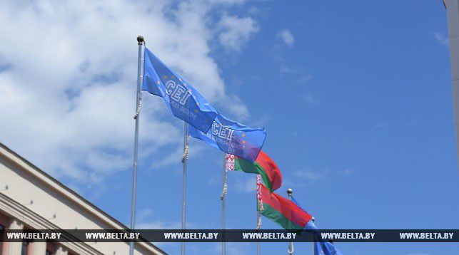 Парламентарии Молдовы отправились в Минск для участия в Ассамблее.