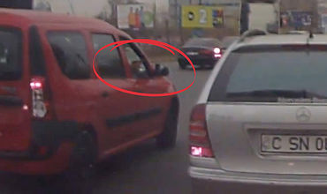 Un şofer din Chişinău, ameninţat cu pistolul în trafic. Foto: point.md