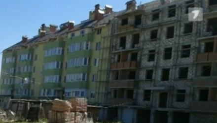 Păgubiții au venit la Curtea de Apel, unde astăzi urma să se desfășoare o nouă ședință în acest dosar.
