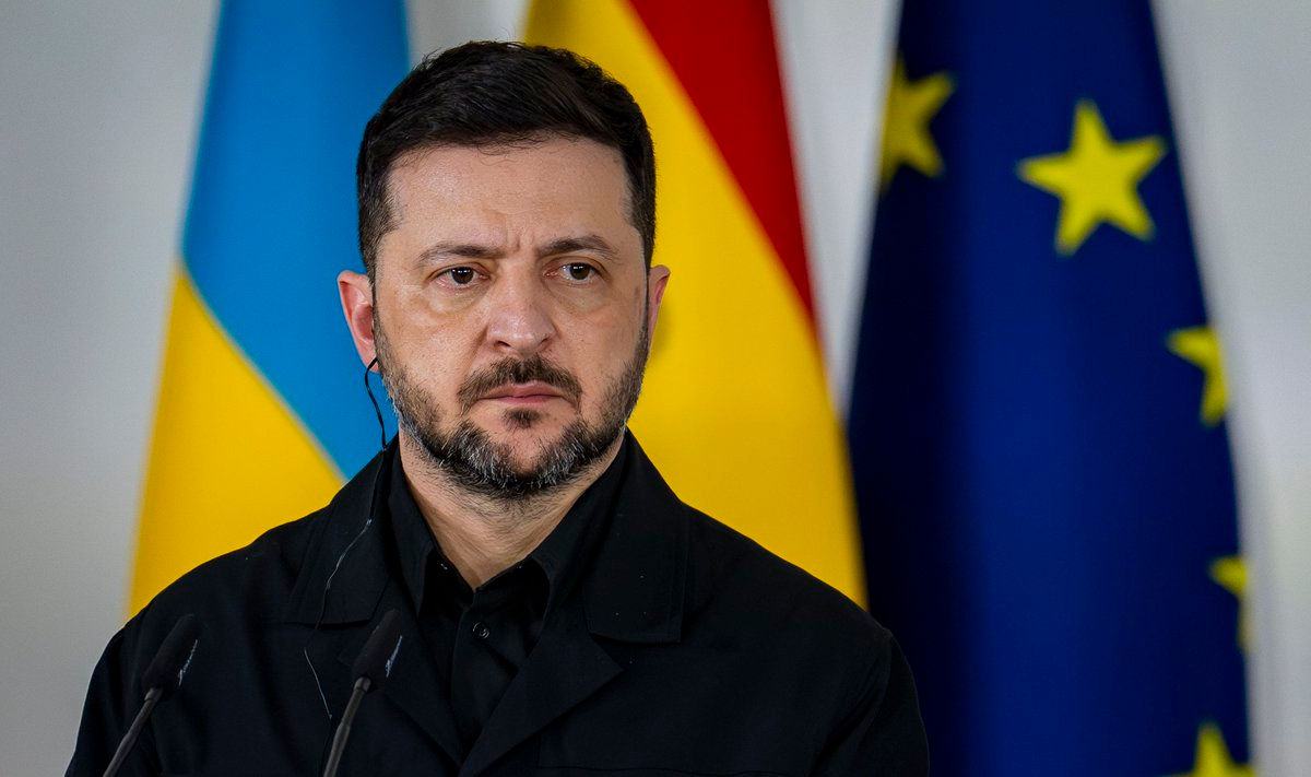  Zelenski: Nici de jure, nici de facto nu recunoaștem Donbasul ca fiind rusesc.