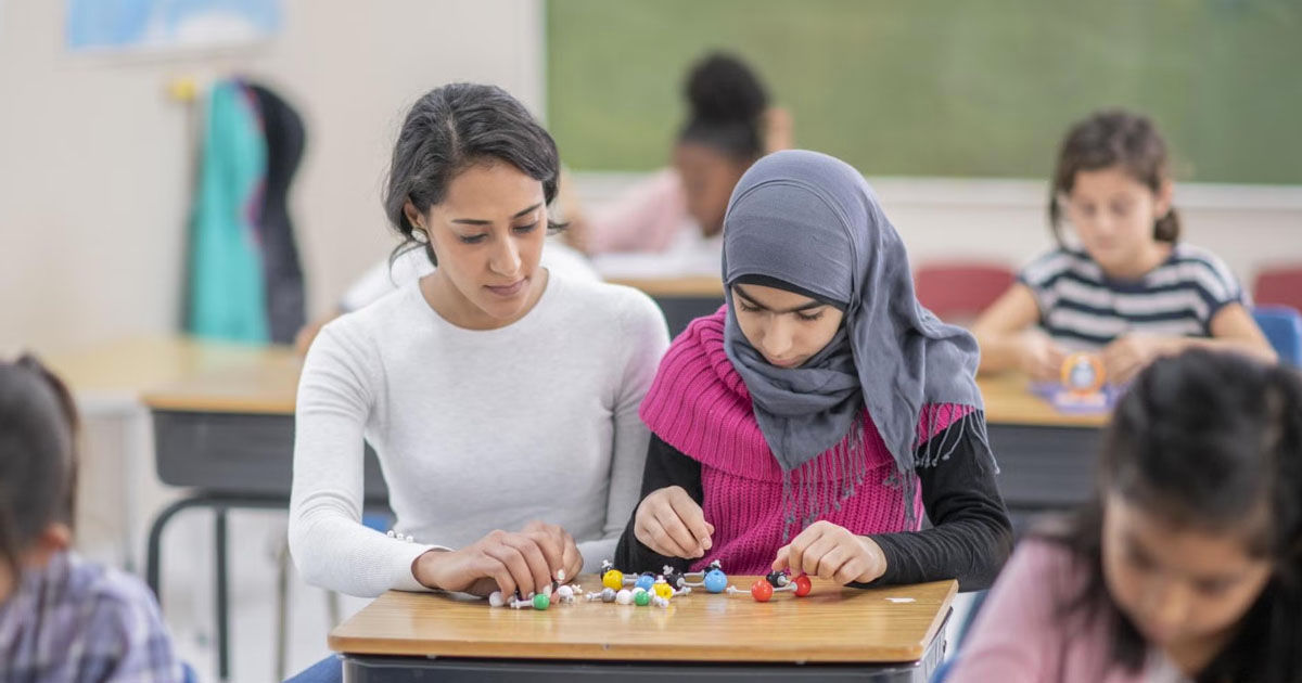 Austria intenționează să interzică purtarea baticului în școli de la începutul noului an școlar.