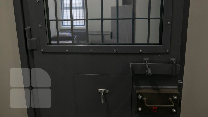 В Чимишлийском районе зашедший в гости жестоко избил хозяина дома.