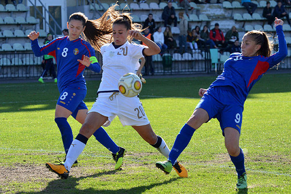 Selecționata feminină U-19 a fost surclasată de Italia