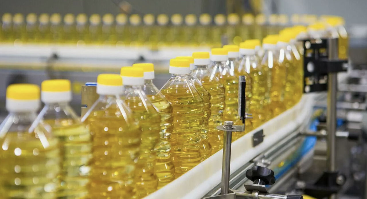 Crește prognoza exportului mondial de uleiuri vegetale.
