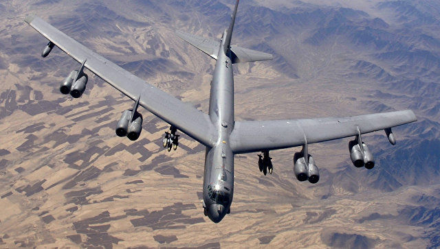 Американские бомбардировщики B-52 сбросят учебные бомбы в Эстонии.