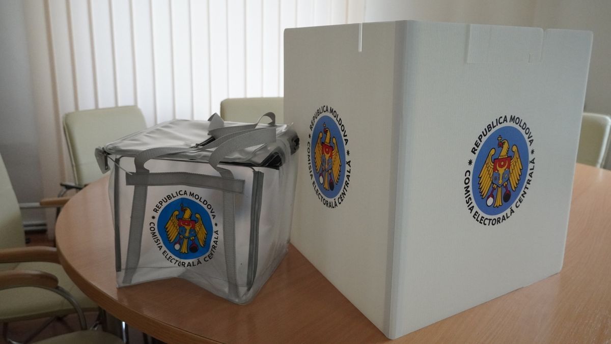 2.000 de cabine mobile de vot la domiciliu vor fi folosite la alegerile din 28 septembrie.