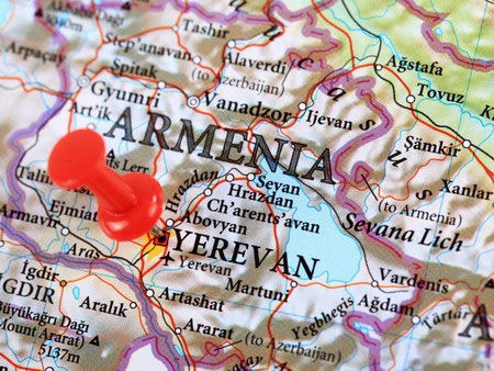 Cetăţenii Republicii Moldova vor putea călători, în scurt timp, fără vize în Armenia. 