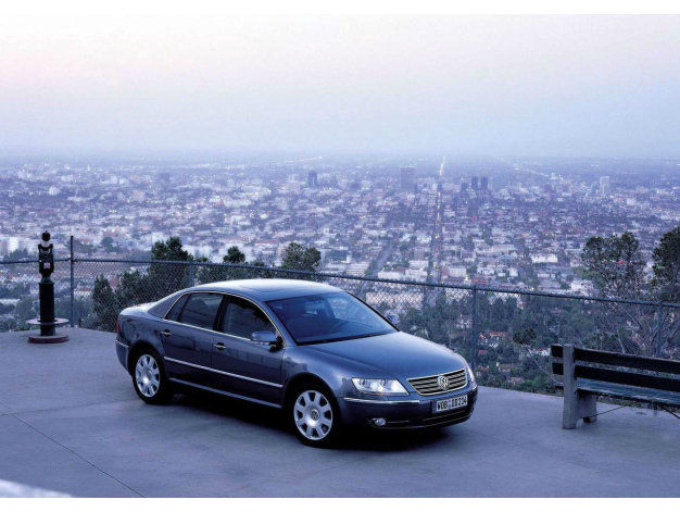 Costa 95.000$ în 2004. Cum arată acum rivalul lui Mercedes S-Class