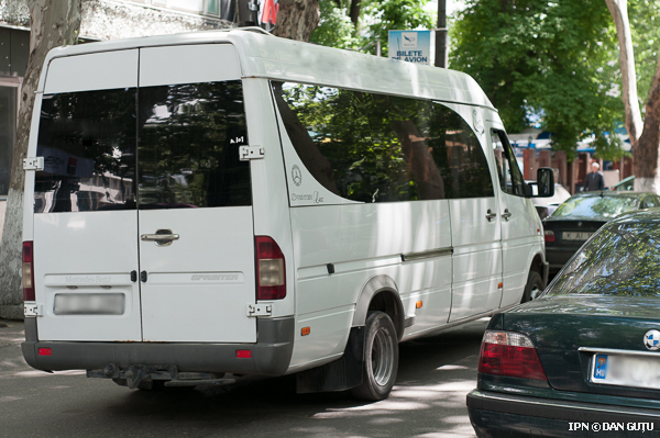 В четверг, 15 августа, все микроавтобусы № 191 столицы прекратили работу в знак протеста против решения муниципалитета о продлении маршрута № 178.