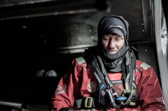 Marinarul britanic care a căzut de pe velier în mare, considerat definitiv pierdut.