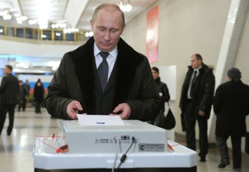 Путин ответил анекдотом на вопрос о своих планах на выборы-2018.