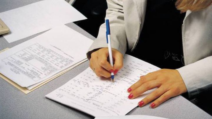 Tot mai mulți moldoveni se plâng că le sunt încălcate drepturile
