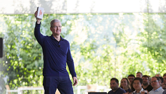 Тим Кук оценил объем продаж Apple.
