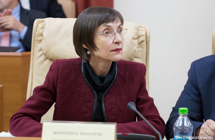 В парламенте обсуждалась инициатива Партии социалистов об отставке Корины Фусу с поста министра. Фото: ipn.md