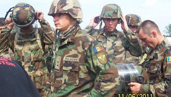Министр обороны считает, что в национальную оборону вкладывается недостаточно средств.