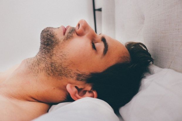 Acum e clar. De ce bărbații sforăie mai mult decât femeile. Foto: Pixabay.com