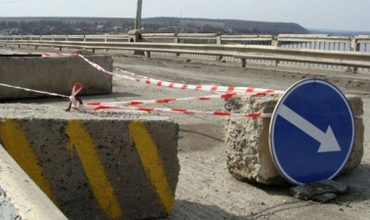 Podul de peste Nistru, care leagă oraşele Tiraspol şi Bender, a fost închis, până pe data de 24 august.
