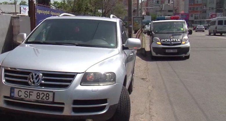 Un agent de patrulare a fost accidentat în timpul serviciului.