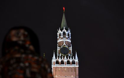 Мужчина 1985 года рождения совершил попытку проникновения в Кремль 2 января около 20:30 мск.