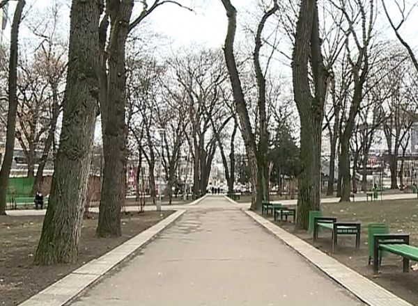 Pregatiti-va umbrelele pentru ca vin ploile de primavara. Meteorologii anunta ca pana vineri vom avea precipitatii si vreme posomorata.