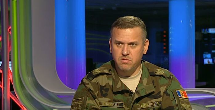Министр обороны Александр Пынзарь.