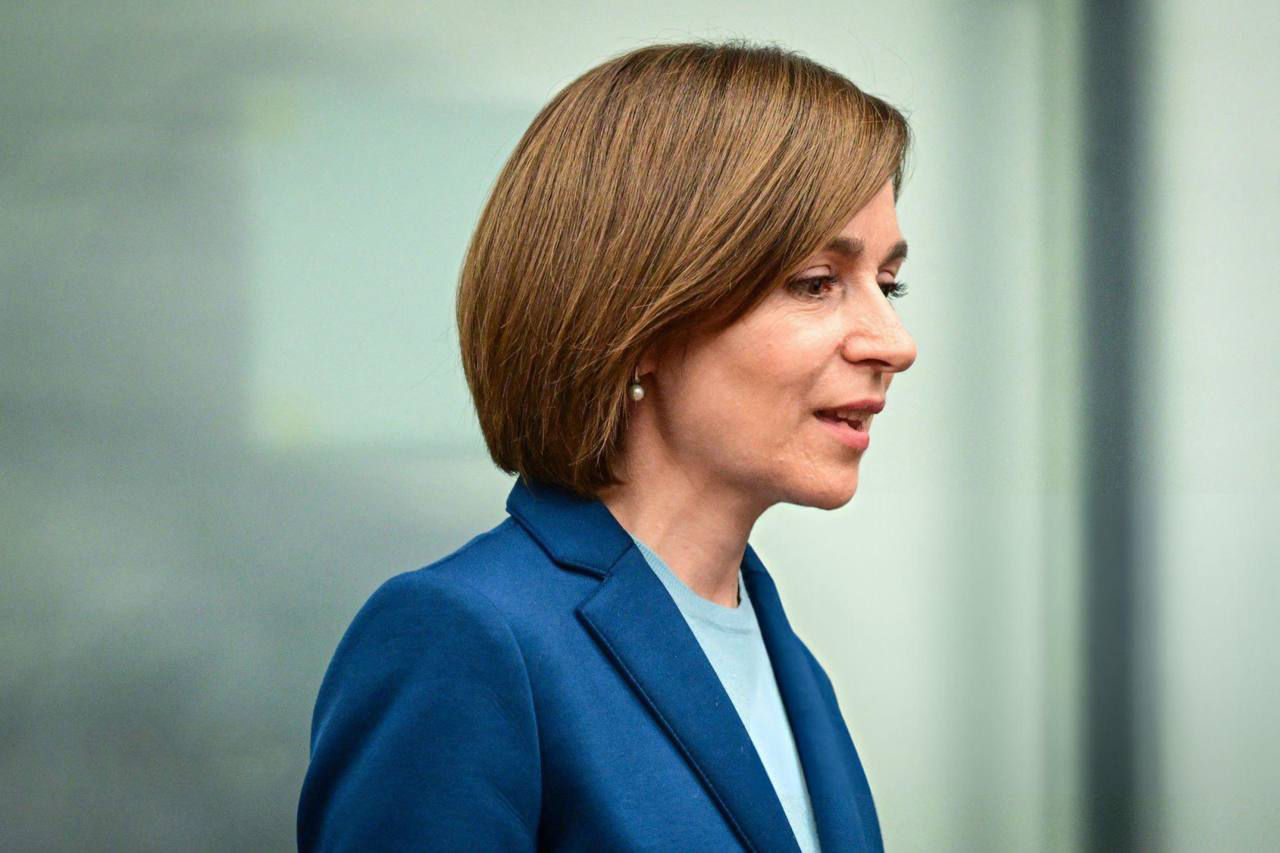  Администрация президента опровергла слухи о лечении Майи Санду за границей.