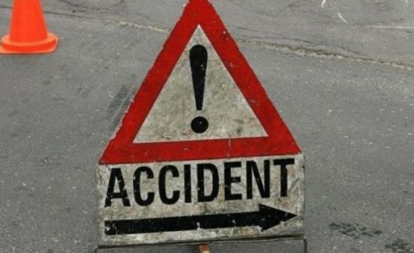 Martorii susţin că şoferul circula cu o viteză de peste o sută de kilometri la oră.