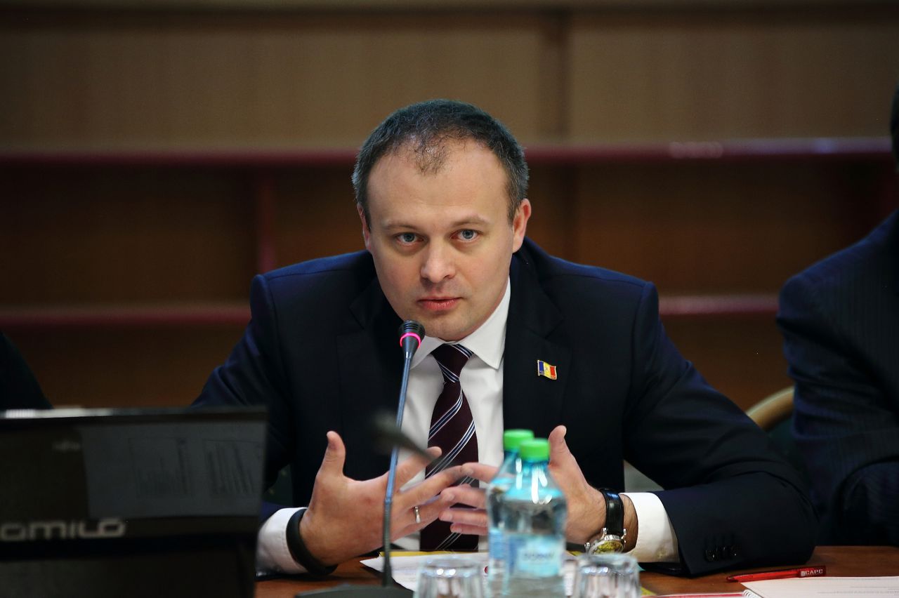 Candu: Decizia de a expulza diplomații din Moldova, luată pentru a proteja interesele ţării. Foto: bizlaw.md