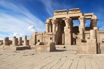 Обнаружены принадлежавшие Клеопатре древние реликвии.