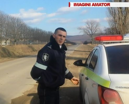 Politist acuzat de un sofer ca l-ar fi bruscat in timp ce mergea spre Lapusna. 