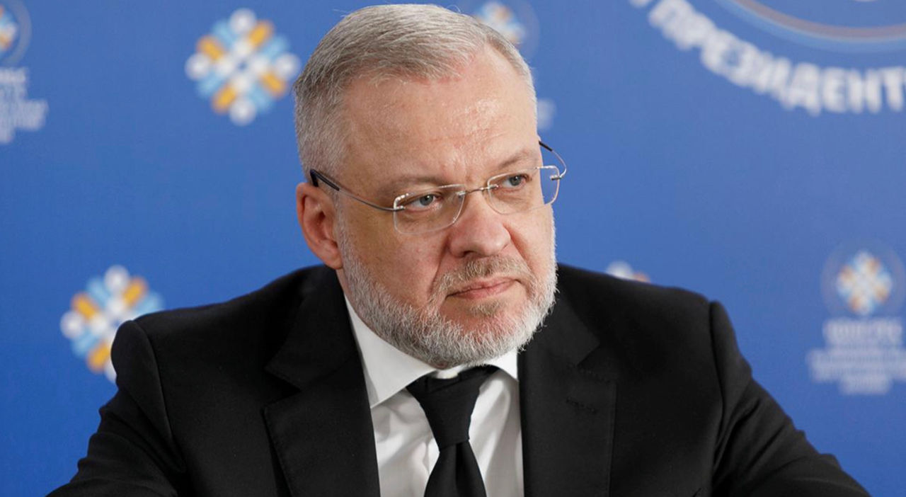 В Украине по делу о коррупции отстранили от должности главу Минюста Галущенко.