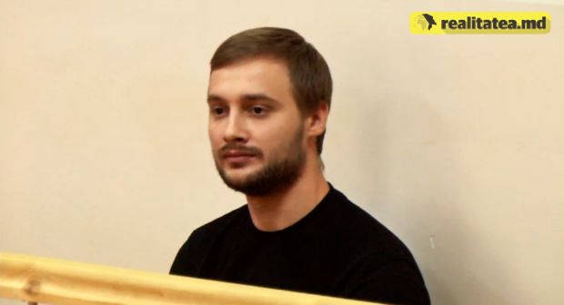 Judecătoria Buiucani a decis azi prelungirea mandatului de arest pe numele lui Vladimir Rusu.