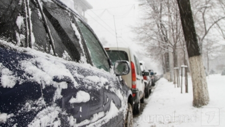 Un accident în lanț s-a produs astăzi, după ora 12:00, pe strada Vasile Lupu din sectorul Buiucani al capitalei.