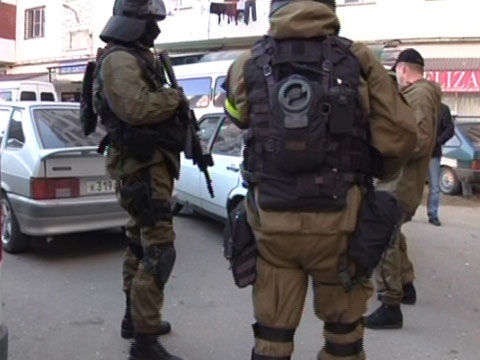 На окраине Махачкалы блокирован дом.