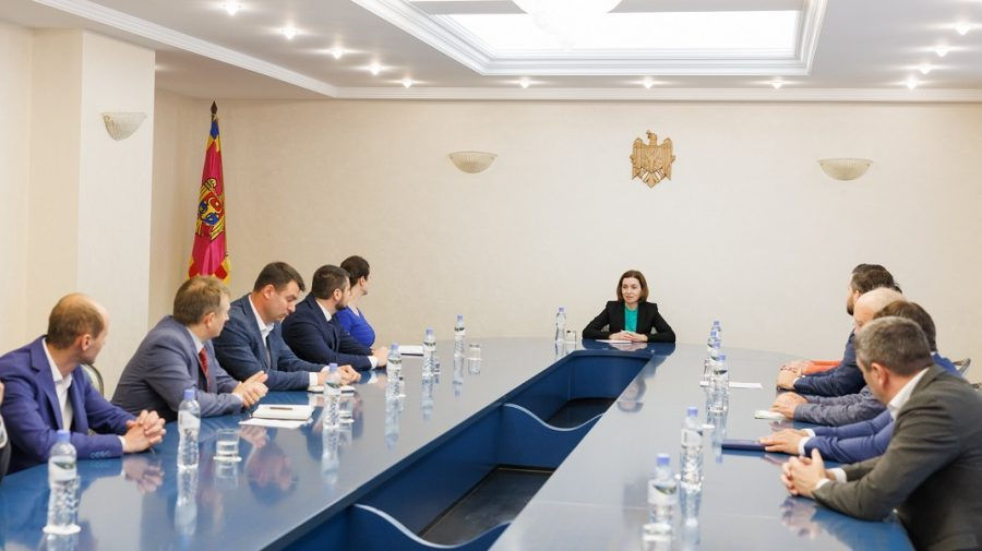 Майя Санду обсудила с представителями партий интеграцию Молдовы в ЕС.