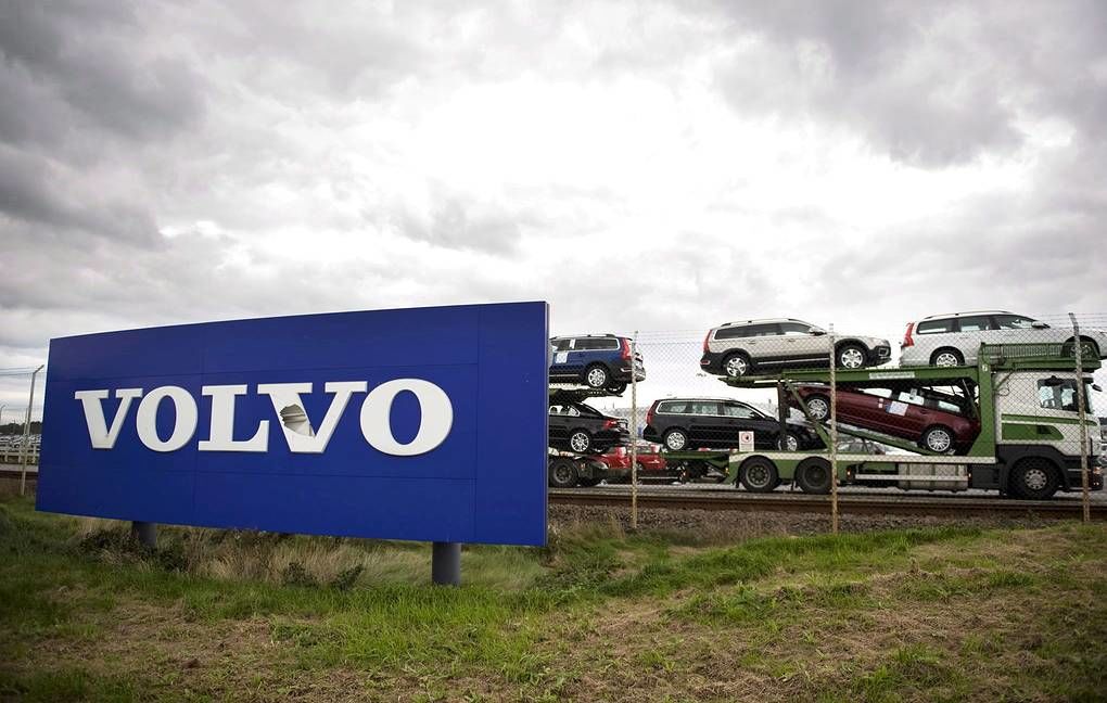 Volvo отзывает более 2 млн автомобилей из-за дефекта ремней безопасности.