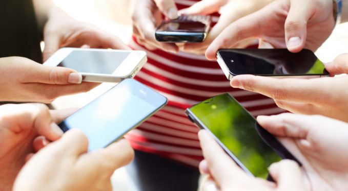Lipsa smartphone-ului ne poate provoca anxietate. 
