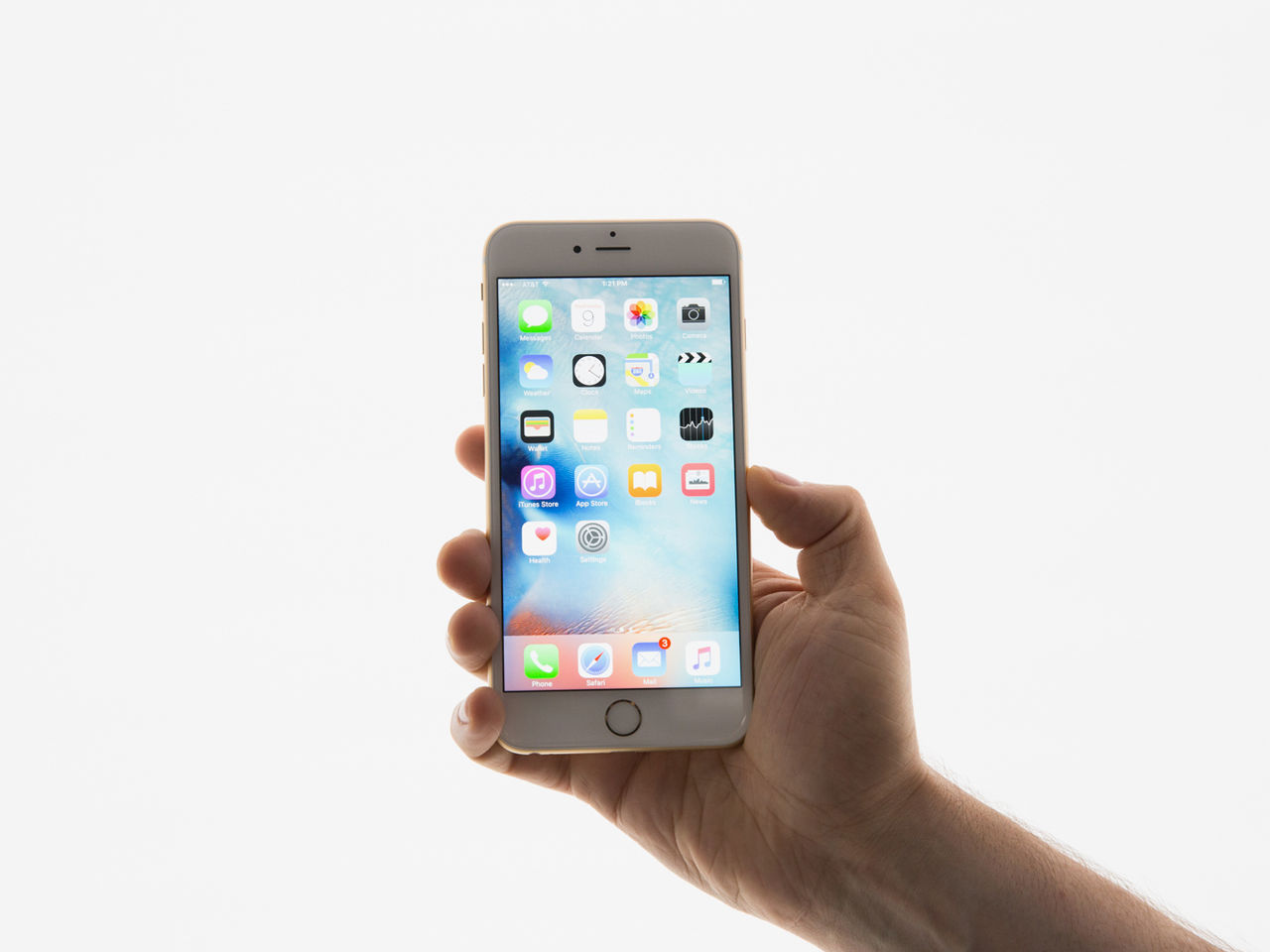 Apple a avut o perioadă foarte proastă, având în vedere că iPhone-ul – principalul său produs – a înregistrat pentru prima dată un declin al vânzărilor trimestriale.