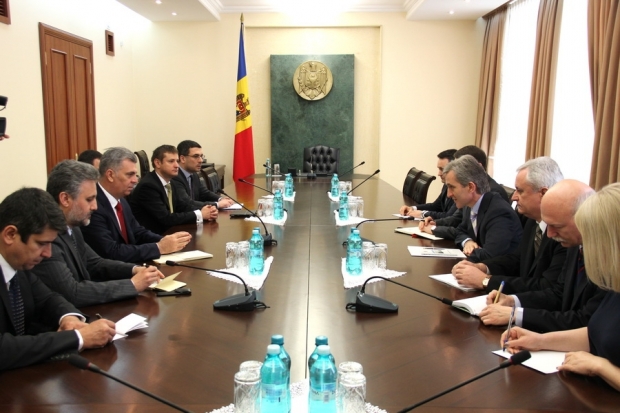 Tot astăzi, oficialul din România a avut o întrevedere și cu premierul Iurie Leancă.