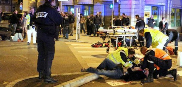 La Dijon, bărbatul a fost reţinut de poliţie, a afirmat o sursă din cadrul poliţiei.