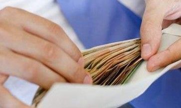 8,3% din numărul total al salariaților primesc salariul „în plic”.